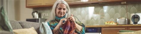benefits of joining a knitting club seasons retirement communities