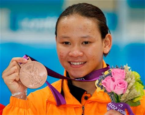 Pandelela was born in (kampung) kupuo jugan, a bidayuh village in bau, sarawak to hartini lamim and pamg joheng. Pandelela Rinong dinobat Olahragawati Sarawak kali kedua ...