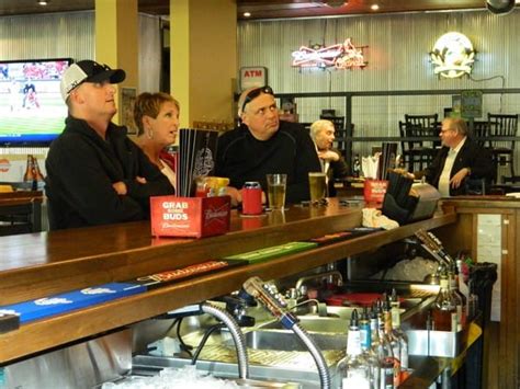 Showcasing talent from the muscatine area community enjoy a wide variety of local cuisines and specialties welcome to the live local auction our goal is to help people. boonies-burgers-bar-muscatine-gallery-around-guests ...