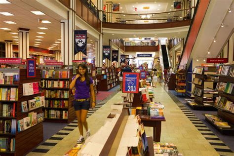 Barnes and noble college bookstore. Barnes & Noble: Big Retailer on Campus - Barron's