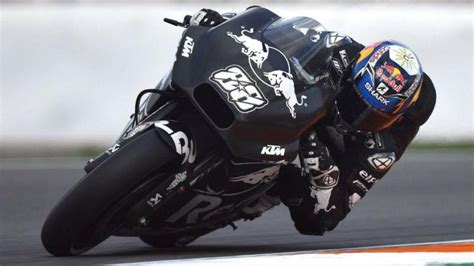 We did not find results for: MotoGP: Oliveira melhora ritmo e Nakagami domina testes de ...