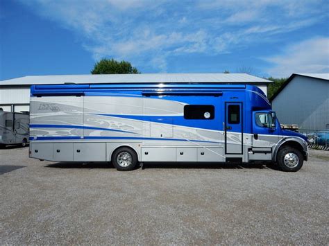 Dynamax Corp Dx3 37ts Rvs For Sale In Ohio