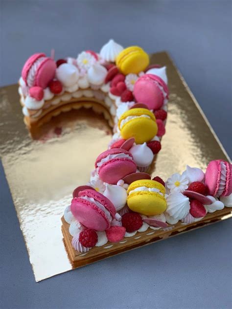 Le Number Cake Qui Fait Fureur Mimi Pâtisserie Gateau En Chiffre