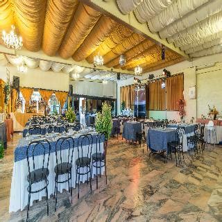 El hotel oasis familiar está situado junto a la torre de san bartolomé, en el centro de jerez de los caballeros alberga un restaurante. Hotel Los Templarios, Jerez de los Caballeros (Badajoz ...