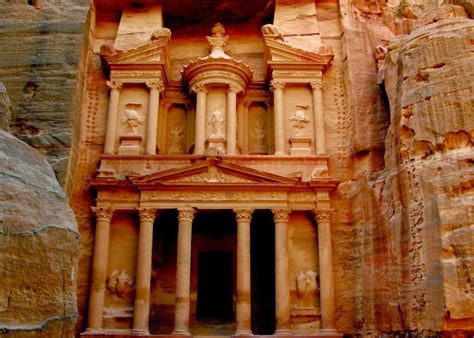 Petra A Historical And Archaeological City Mathias Sauer