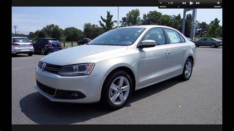 Read a review of the jetta tdi diesel and see photos of the new vw sedan at car and driver. 2011 Volkswagen Jetta SEL TDI Start Up, Engine, and In ...