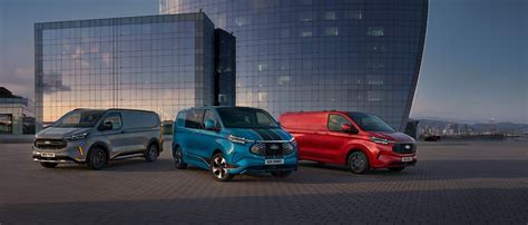 The all-new ford transit custom van