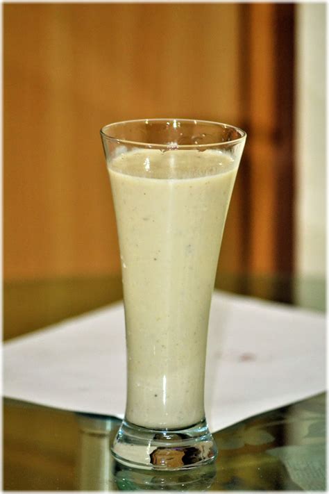 How to prepare banana bread recipe ingredients