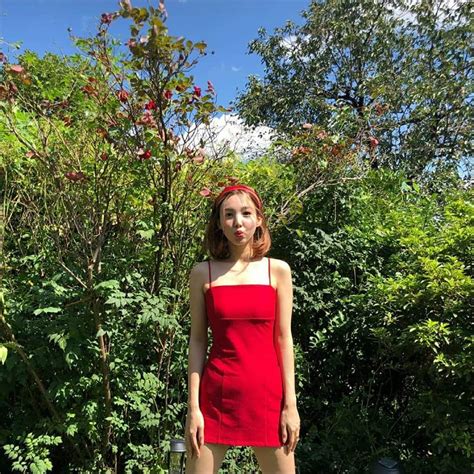 Twices Nayeon Looks Stunning In Red Dress In New