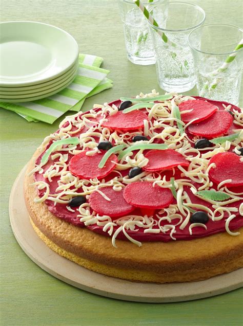 In the video, you'll see how to make the sauce, shredded cheese, pepperonis, and veggies out of frosting and candies! Pizza Cake | Recipe | Pizza cake, Pizza birthday cake, Creative cakes