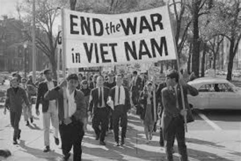 La Guerra De Vietnam Timeline Timetoast Timelines