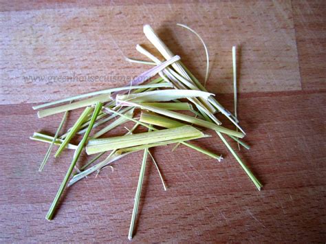 Cook With Esh Lemon Grass How To Dry And Store