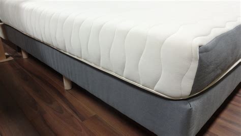Made of 100% natural latex foam, 100% organic cotton and 100% organic new zealand wool, the pure green mattress marks a new standard in latex mattresses. Green Sleep Ergo Concept 8 Mattress | Soma