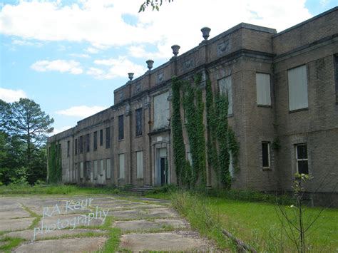 Abandoned Texas And Pacific Railroad Hospital In Marshall Tx Abandoned Places Abandoned