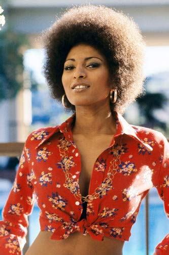 Pam Grier In Coffy Sexy Pose In Red Tank Top Iconic 24x36 Poster At