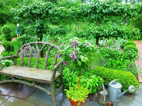 17 Best Images About Faux Bois On Pinterest Gardens Martha Stewart
