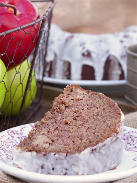 Old Fashioned Apple Spice Cake Recipe Divas Can Cook