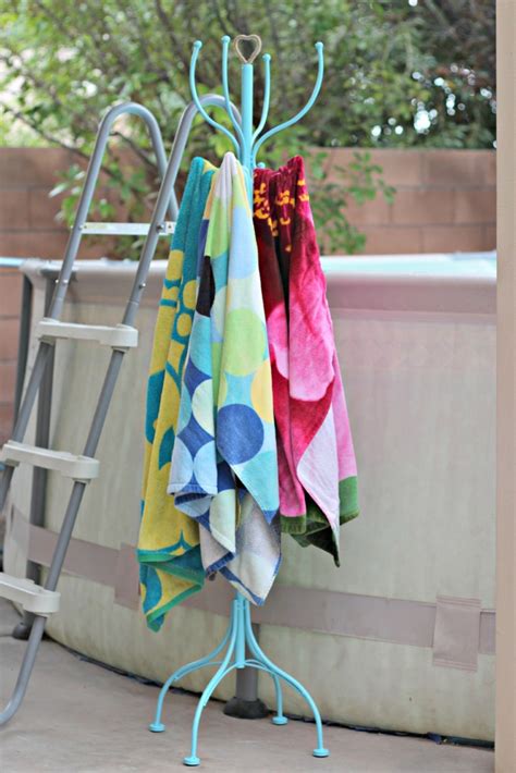Pool Towel Rack Organize And Decorate Everything