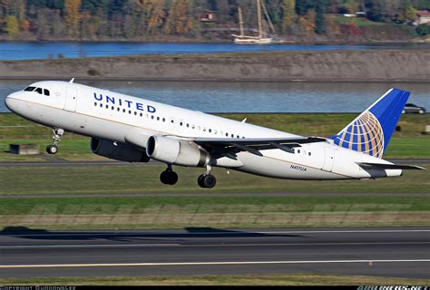 Airbus A320 232 United Airlines Aviation Photo 2199433