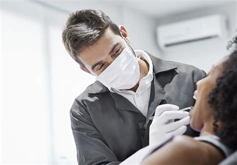 Estomatologia Entenda Quando Procurar Um Dentista Dessa área Rr