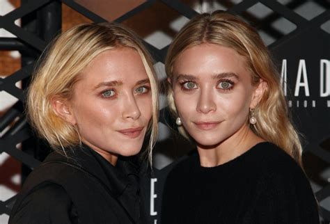 Are Mary Kate And Ashley Olsen Identical Twins No But Photographic Evidence Suggests Otherwise