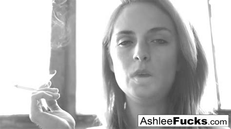 Sexy Ashlee Graham Smokes While Showing Off Her Natural Tits Starring Ashlee Graham Puba Free