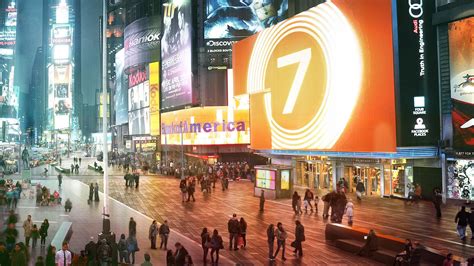 Times Square Makeover Wraps Just In Time For Huge New Years Eve Bash