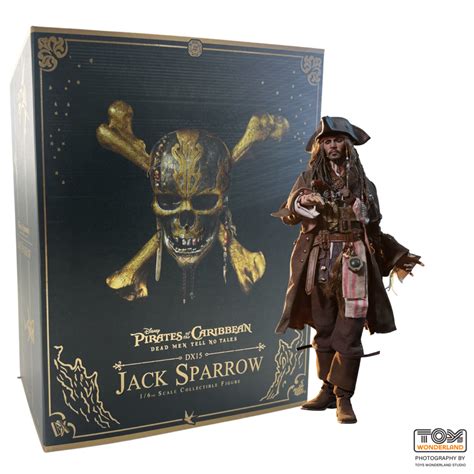 Hot Toys Pirates Of The Caribbean Dead Men Tell No Tales Jack Sparrow DX Toys Wonderland