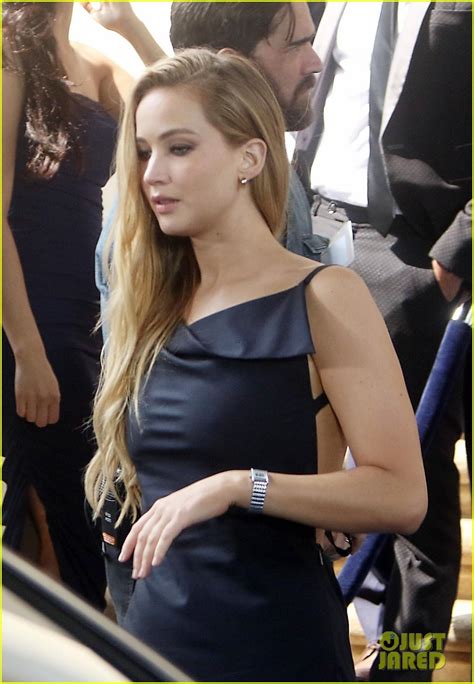 Jennifer Lawrence Is Elegant In Backless Black Dress On Set Of New