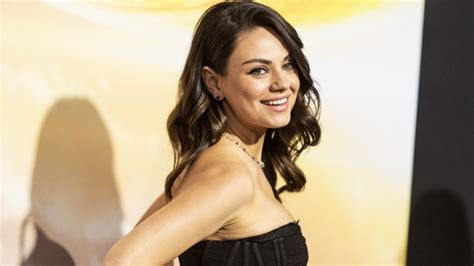 Mila Kunis Named Woman Of The Year By Harvards Hasty Pudding Ctv News