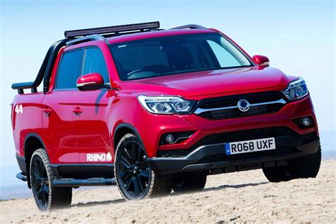 Ssangyong Musso Rhino Indian Red Front Quarter 2018 Autobics
