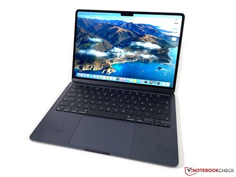 Apple Macbook Air M2 Entry Review A Very Good But Too Expensive