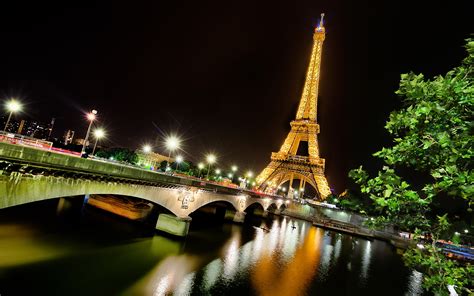 Beautiful eiffel tower and paris at night. Eiffel-tower-at-night-wallpaper-full-hd-so-beautiful ...