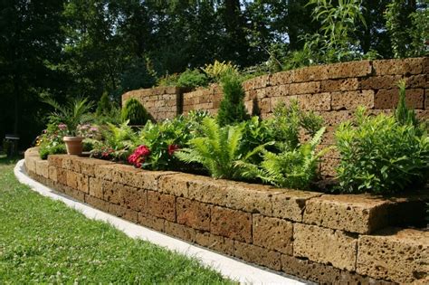 27 Backyard Retaining Wall Ideas And Terraced Gardens