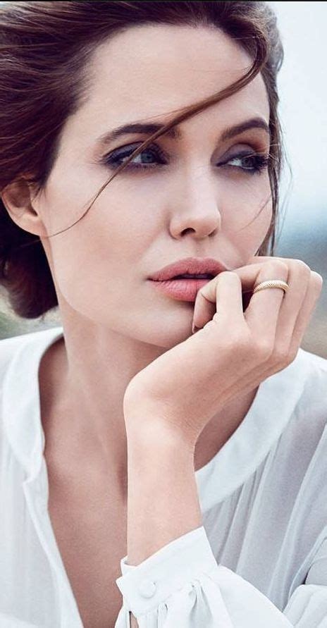 Angelina Jolies Beauty Routine Consists Of Just One Product Angelina