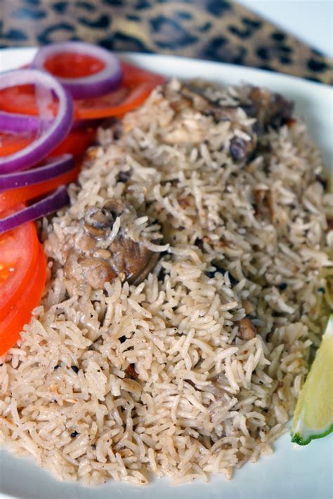 Kenyan Chicken Pilau Easy Chicken Pilaf Recipe Yummy Medley