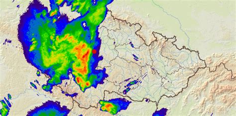 Radar zobrazuje mrholení, déšť a bouřky oficiální aplikace českého hydrometeorologického ústavu aladin je zde pro všechny, které zajímá opravdová předpověď počasí, která na poli chytrých zařízení nemá obdoby. Radar bouřky znojmo