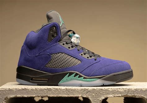 The air jordan 5 grape returned to the scene back in may 2013 with a retro release of the popular original color scheme. Air Jordan 5 Alternate Grape Release Info + Photos | SneakerNews.com