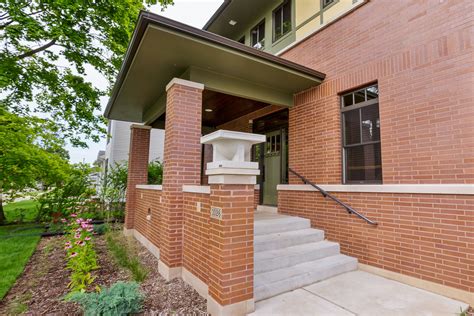 Tall Prairie House Kil Architecture