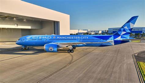 Etihad Airways Unveil Manchester City Branded Plane Soccerbible