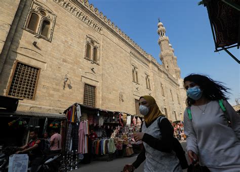 وزارة الصحة المصرية تسجيل 495 حالة إيجابية جديدة لفيروس كورونا و21