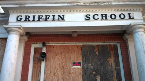Here's where we come in, with the everyday info that saves you time, money and aggravation. Oakville CT - Griffin School South School on Davis Street - Site is now a CVS - YouTube