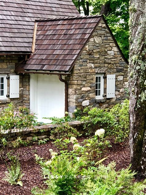 House Crush N° 43 —stone House Stone Cottages