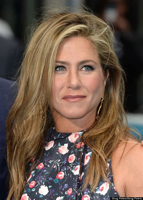 Jennifer Aniston Reveals Nasty Cyber Bullying Means She Rarely Goes