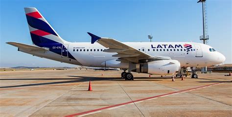 Welcome to latam airlines, the specialist in flights to and within latin america. AERONAVEGANTES PARALIZO VUELOS DE LATAM ARG POR ATRASO EN ...
