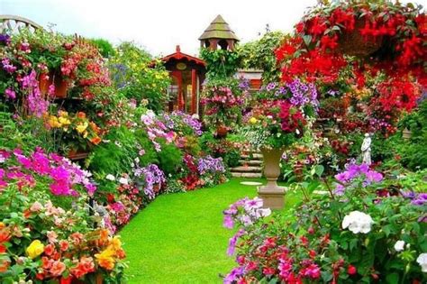 Las Flores Son Perfectas Para Crear Rincones Especiales Jardines