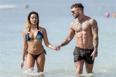 Zahida Allen And Sean Pratt On The Beach In Ibiza 22 Gotceleb