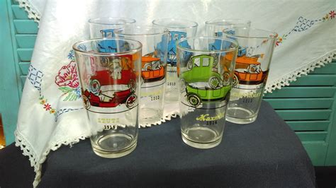 Set Of Seven Vintage Hazel Atlas Glasses Feat Four Vintage Etsy Bar Glassware Glassware