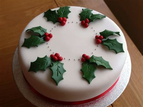 30 Mouthwatering Cake Designs For Christmas Godfather Style