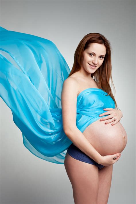 How To Be Sexy While Pregnant Loving The Pregnant You Pregnancy